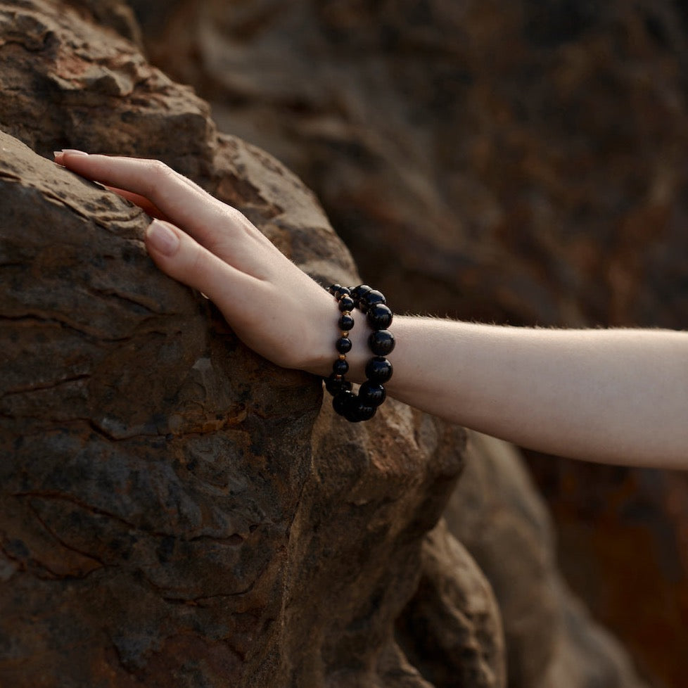Silk & Steel Jewellery Aurora Bracelet Black Onyx + Silver