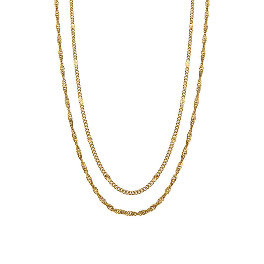 Double-layered necklace featuring a fine hammered curb chain and twisted chain in 14k gold-plated stainless steel