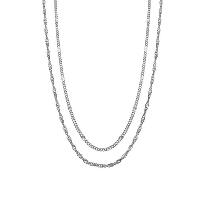 Double-layered necklace featuring a fine hammered curb chain and twisted chain in high quality stainless steel