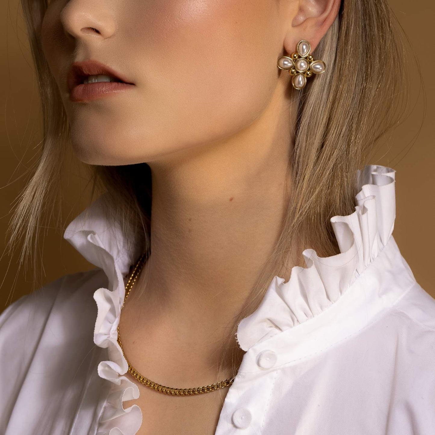 Soleil / Necklace / Faux Pearl + Silver